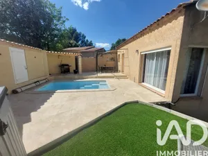 Traditional house in Connaux (30330)