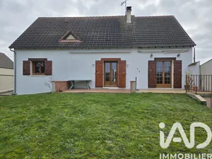Pavillon à Sens (89100)