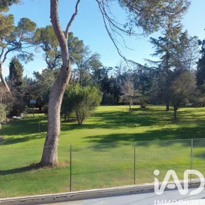 Appartement à Saint-Gilles (30800)