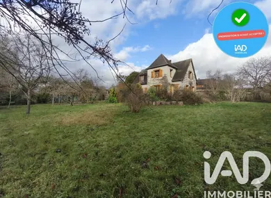 Maison à Notre-Dame-de-l'Isle (27940)