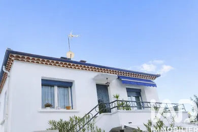 Traditional house in Nîmes (30000)