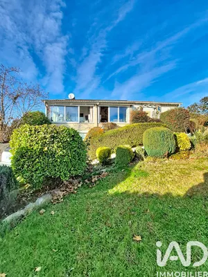 Traditional house in Le Poët (05300)