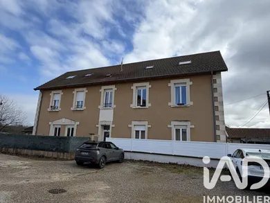 Appartement à Dolomieu (38110)