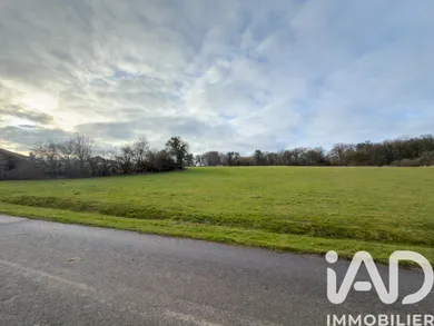 Land in SOULIERES (51130)