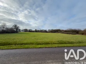 Land in SOULIERES (51130)