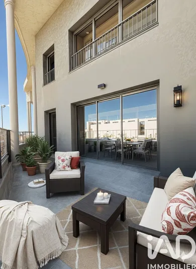 Duplex à Bordeaux (33800)