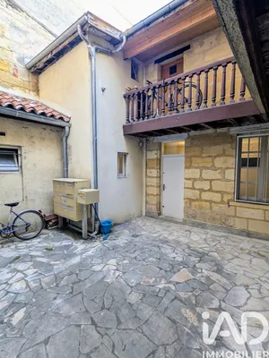 Apartment in Bordeaux (33000)