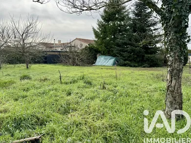 Terrain à bâtir à Fors (79230)