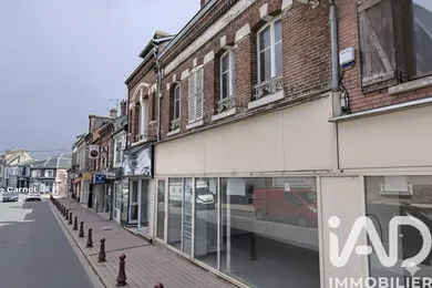 Immeuble à Saint-Just-en-Chaussée (60130)