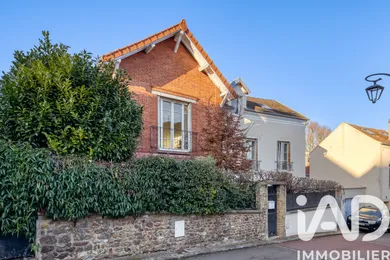 Mansion in Vernouillet (78540)