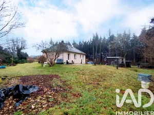 Maison à Saint-Victour (19200)