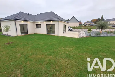 House in Catenay (76116)