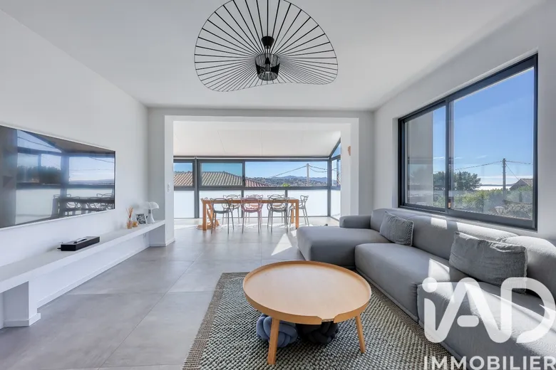 Appartement 5 pièces 178 m² · à Sanary-sur-Mer · 178 m² · 980 000 €