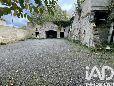 Terrain à bâtir à Houdan (78550)