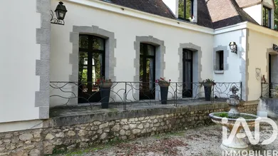 Maison à Villeneuve-sur-Auvers (91580)