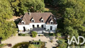 Maison à Villeneuve-sur-Auvers (91580)