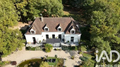 Maison à Villeneuve-sur-Auvers (91580)