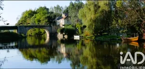 Maison à Port-Saint-Père (44710)