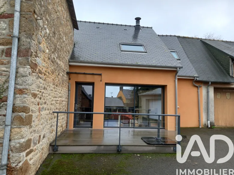 Maison 7 pièces 147 m² · à Villaines-la-Juhel · 147 m² · 146 000 €