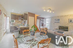 Duplex à Guerville (78930)