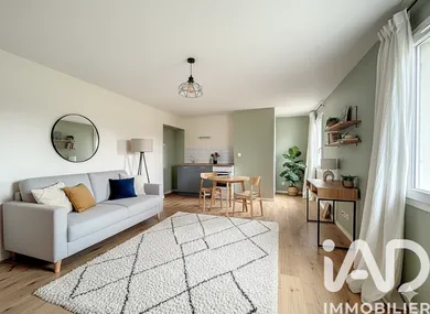 Apartment in Nantes (44300)