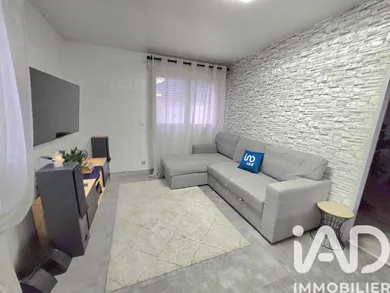 Appartement à Favières (77220)