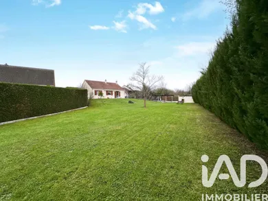 Traditional house in Villeneuve-la-Guyard (89340)