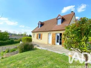 Maison à La Boissière-École (78125)