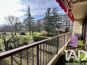 Apartment in Échirolles (38130)