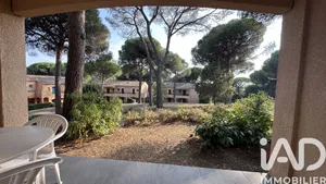 Studio à Saint-Raphaël (83700)