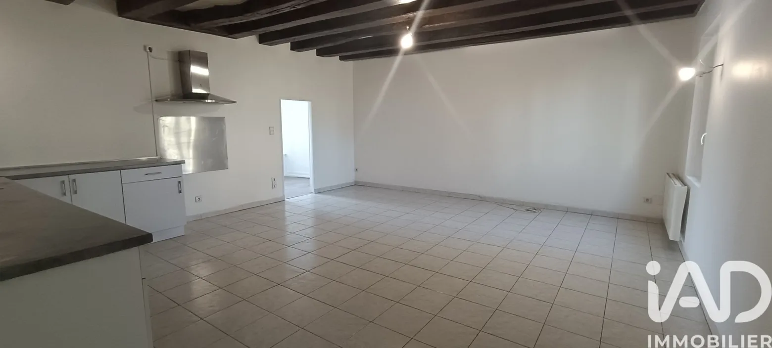 Vente maison à Saint-Cyr-sur-Loire (37540) : maison de ville 4 pièces 97 m² - 1934563 — 2