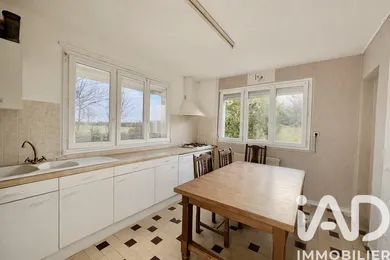 Maison de campagne à Neuville-Coppegueule (80430)