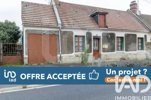 Townhouse in Saint-Léger-aux-Bois (60170)