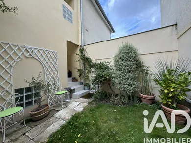 House in Rueil-Malmaison (92500)