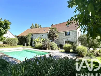 Longere in Coulommiers (77120)