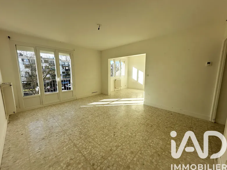 Appartement 3 pièces 75 m² · à Blois · 75 m² · 80 000 €