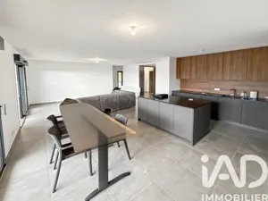 Apartment in Borgo (20290)