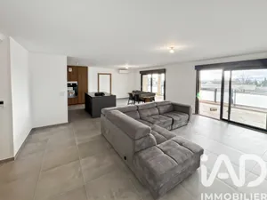 Apartment in Borgo (20290)