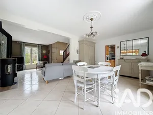 Maison à La Chapelle-sur-Erdre (44240)