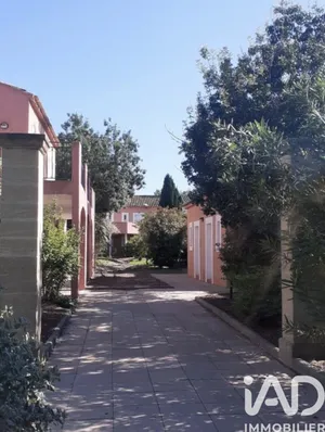 Apartment in Arles (13200)