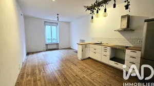 Apartment in Nantes (44000)