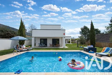 Maison d'architecte à Bouleuse (51170)