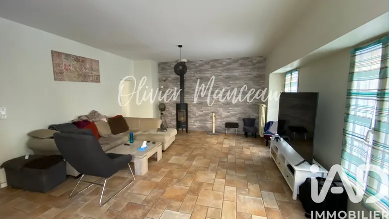 Maison 6 pièces 168 m² · à Les Herbiers · 168 m² · 322 000 €
