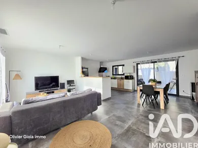 Maison traditionnelle à Bizanet (11200)