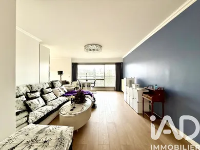 Apartment in Châtillon (92320)