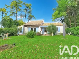 House in Breuillet (17920)