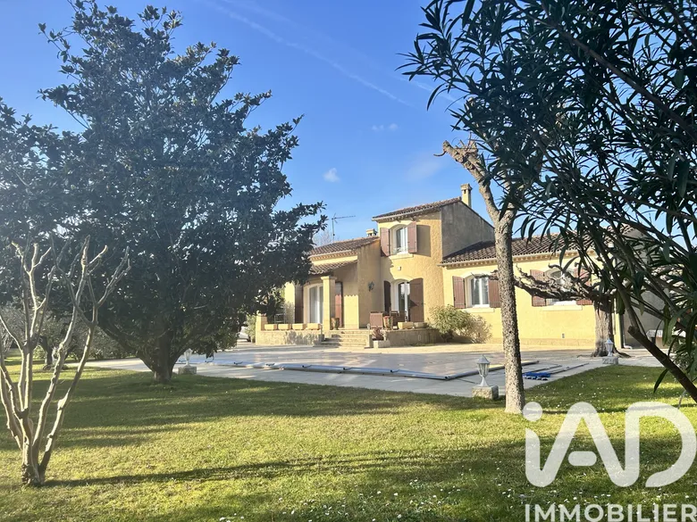 Maison 4 pièces 120 m² · à Caumont-sur-Durance · 120 m² · 425 000 €