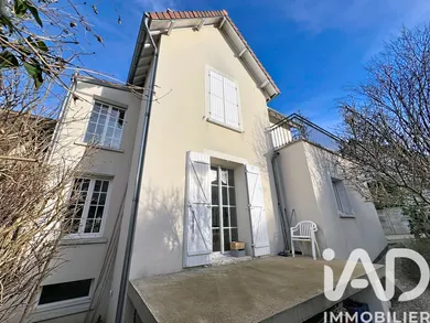 Maison à Poissy (78300)
