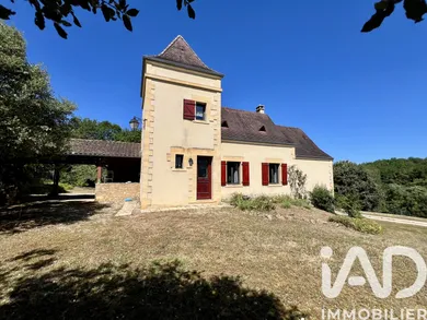 House in Vitrac (24200)