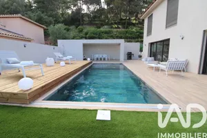 House in Hyères (83400)